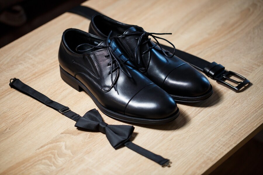 6 Tips to Choose The Best Formal Shoes for Your Office Fits