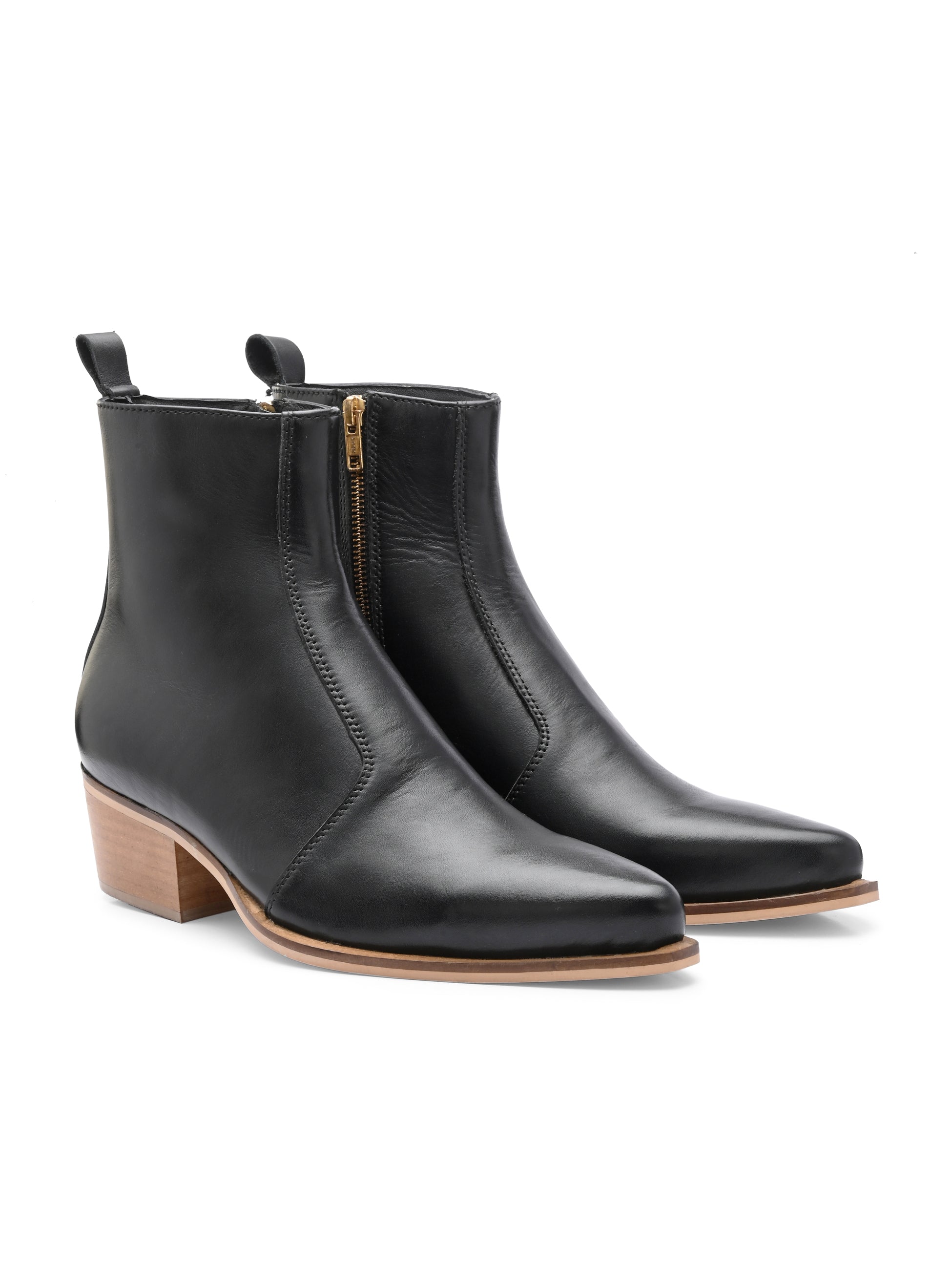 Black Boots for Men Online in India