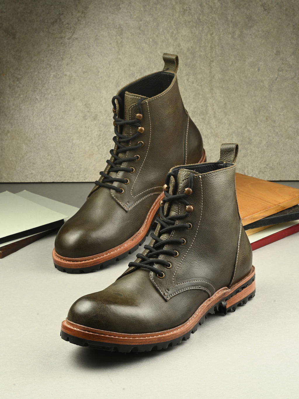 Mens Olive Boot  | Ivrah